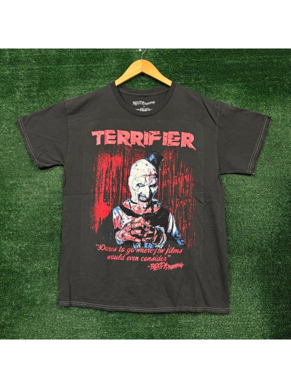 Bloody Disgusting x Terrifier Art the Clown T-Shirt Size Medium